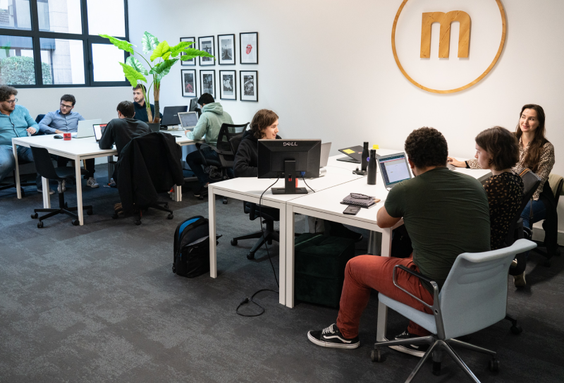 El equipo de desarrollo empresarial de The Moneytizer